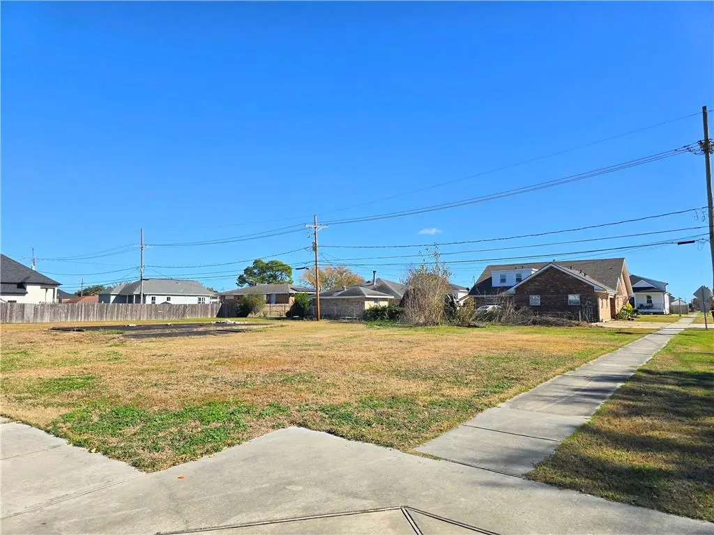 Photo of Listing #2535337