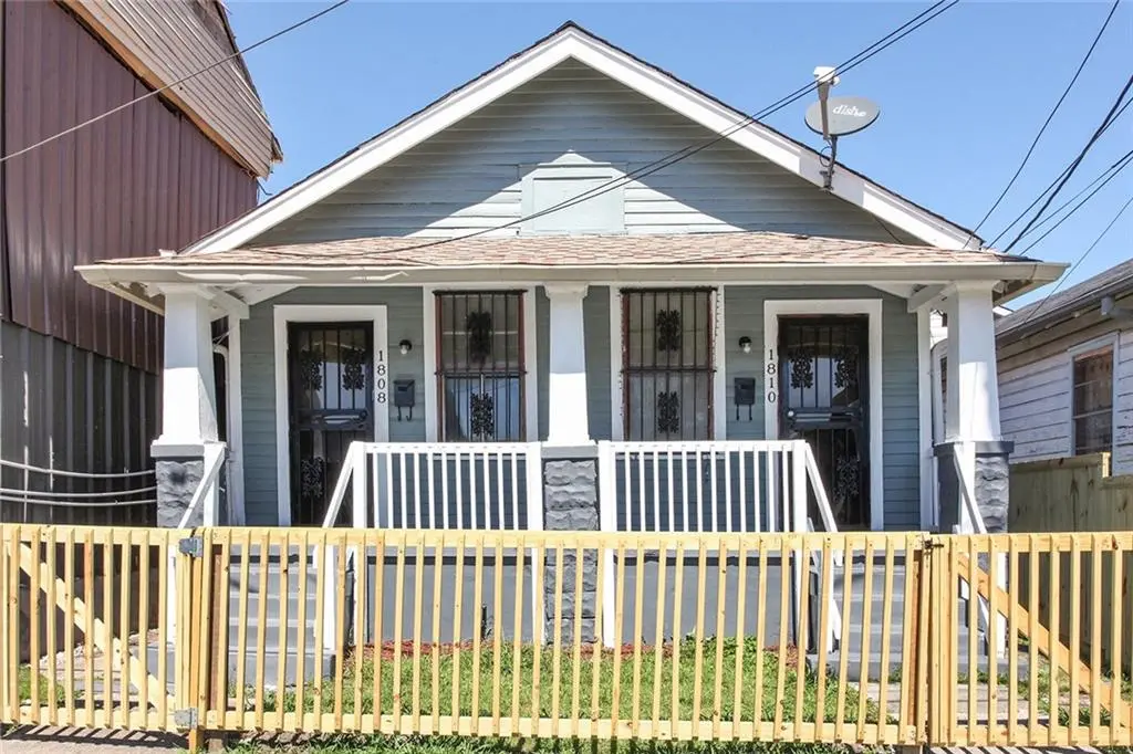 Photo of Listing #2537142