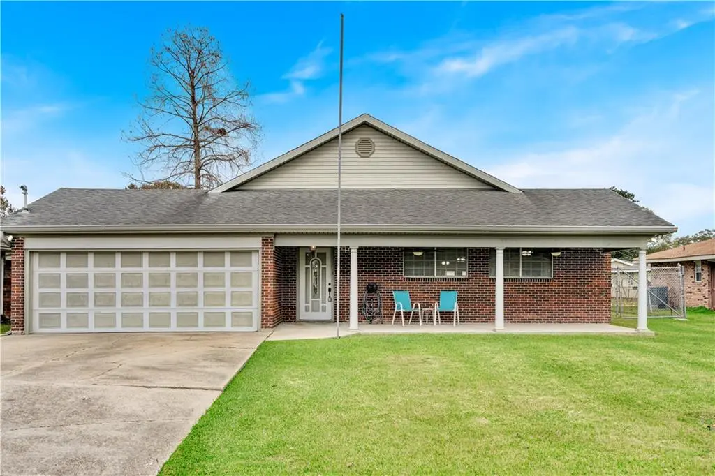 Photo of Listing #2537156