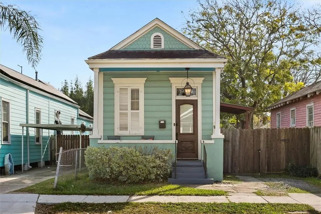 Photo of Listing #2536526