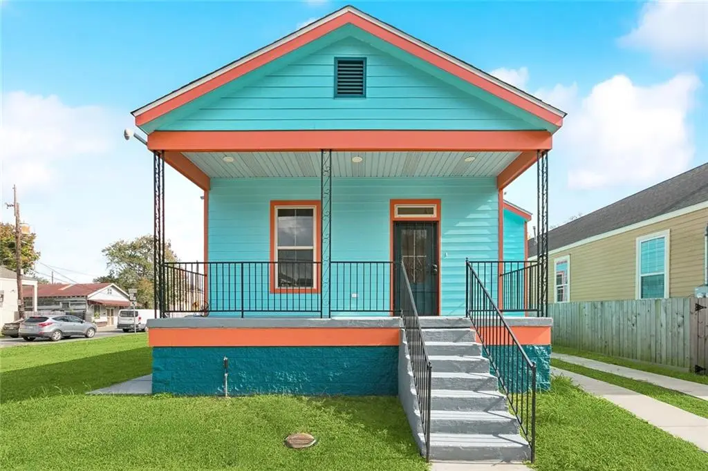 Photo of Listing #2537420