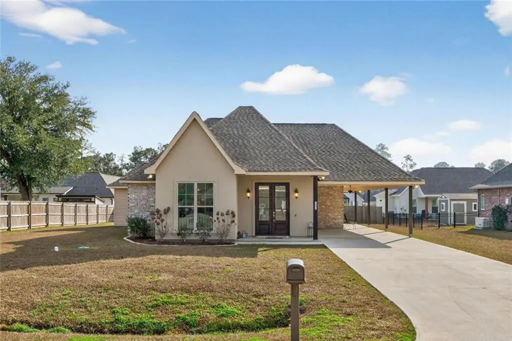 Photo of Listing #2537780