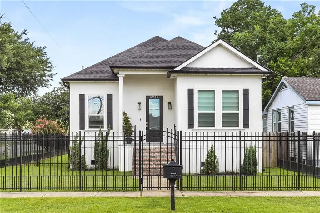 Photo of Listing #2538145