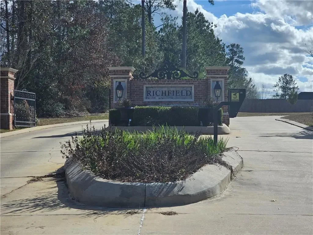 Richfield Lp , Pineville