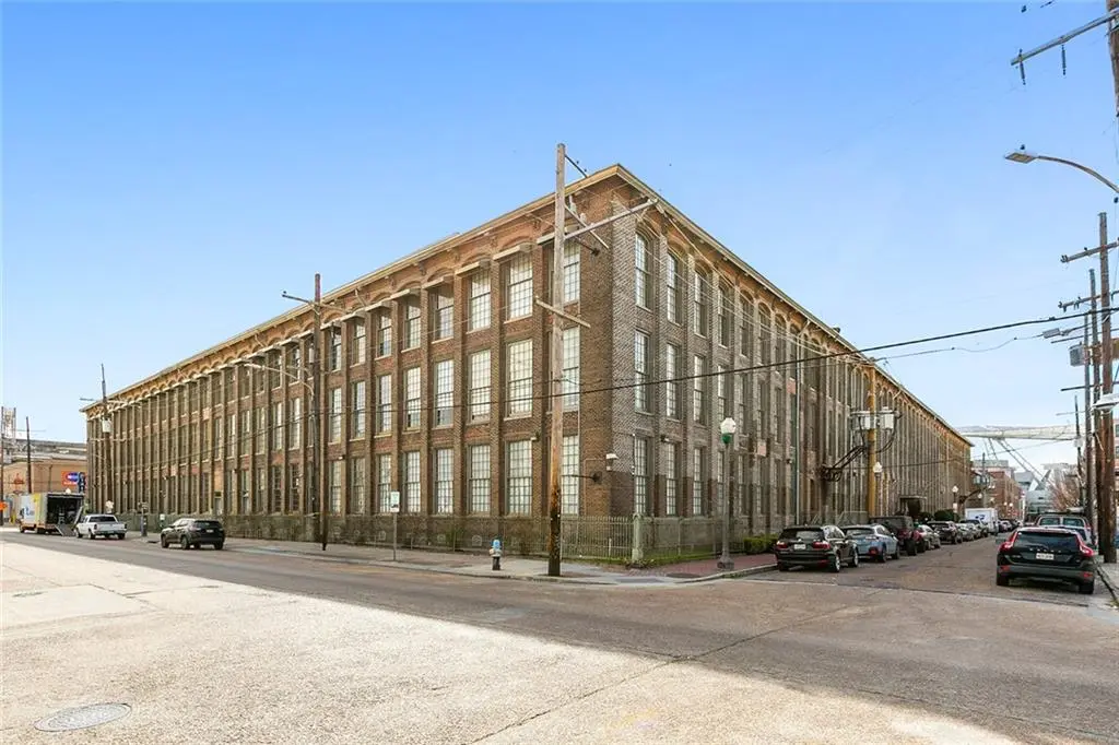 Photo of Listing #2538771