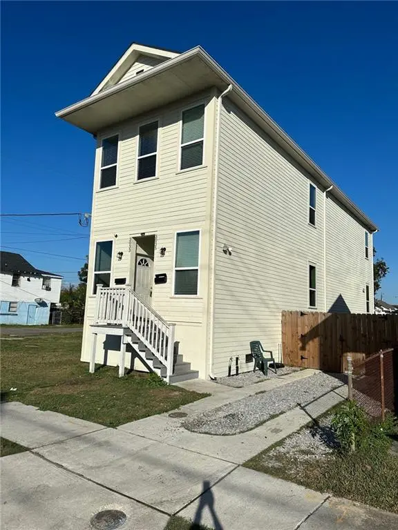 Photo of Listing #2538813