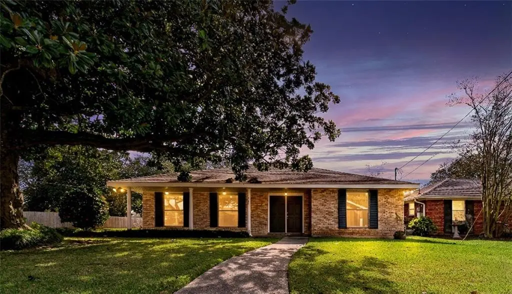 Photo of Listing #2538407