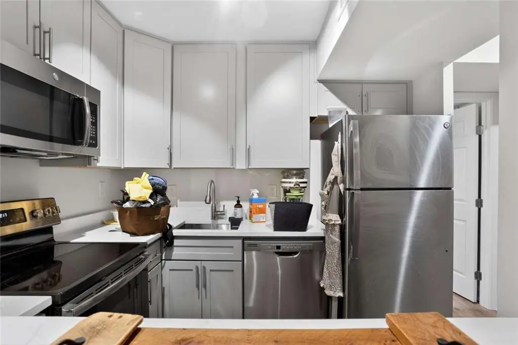 Photo of Listing #2539280