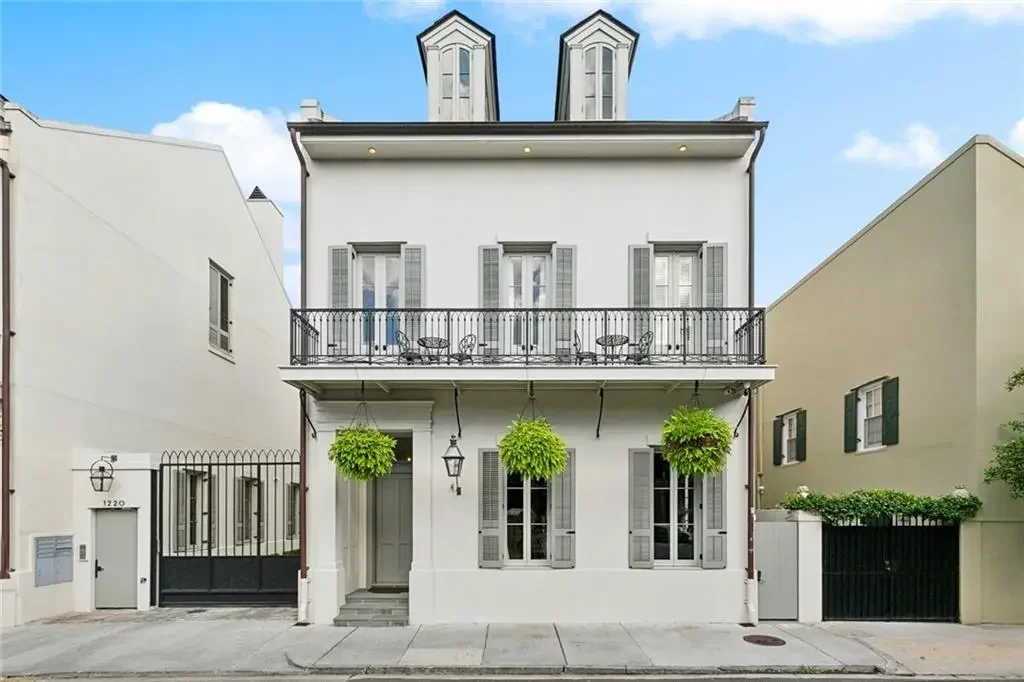 Photo of Listing #2539228