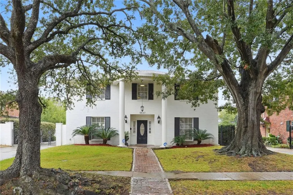 Photo of Listing #2539445