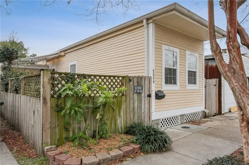 Photo of Listing #2539159