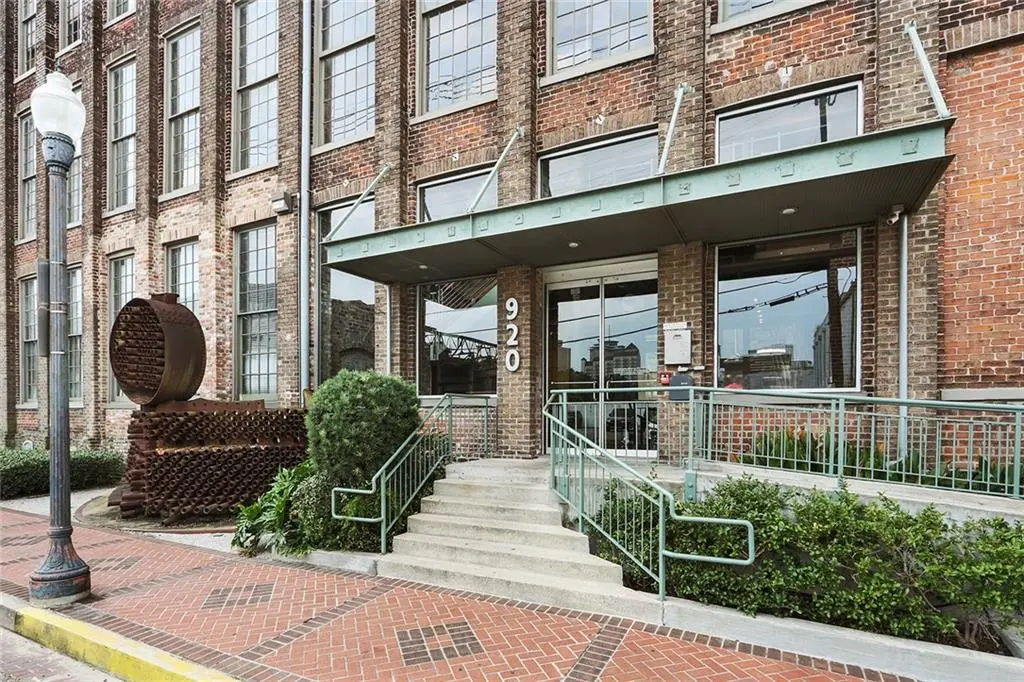 Photo of Listing #2538784