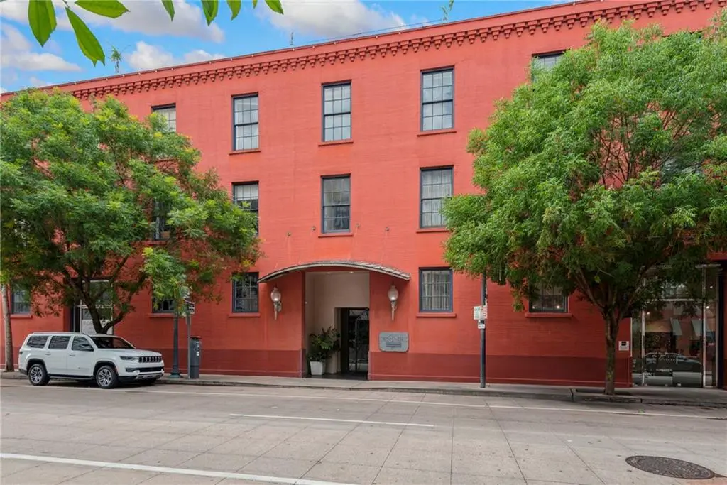 Photo of Listing #2540426