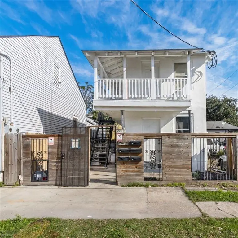 Photo of Listing #2541498