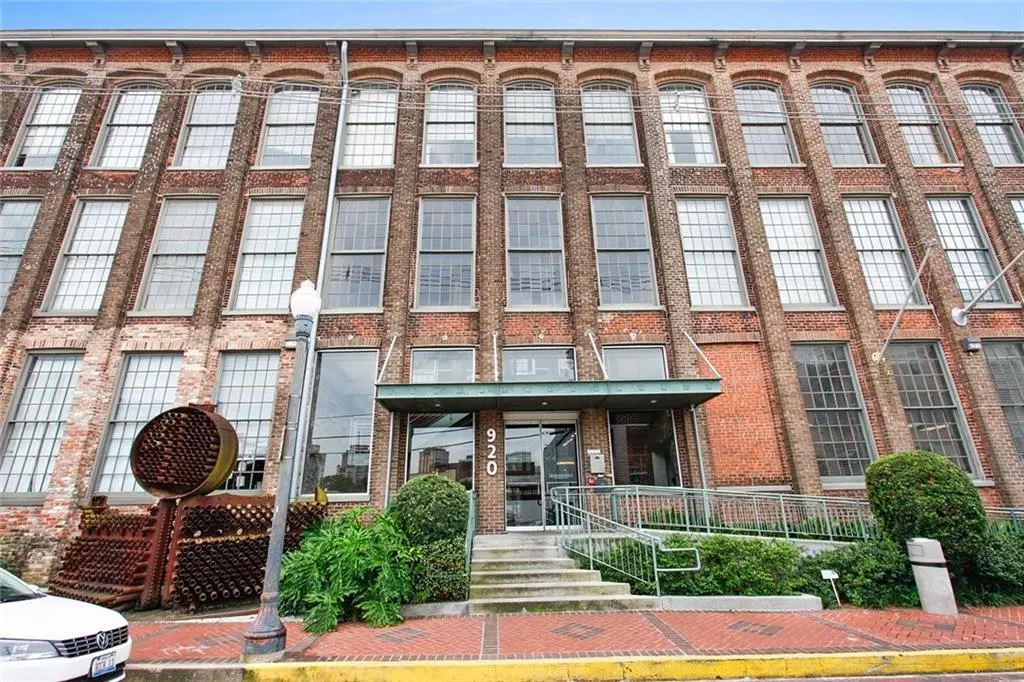 Photo of Listing #2538466