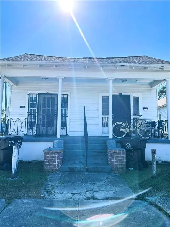 Photo of Listing #2542215