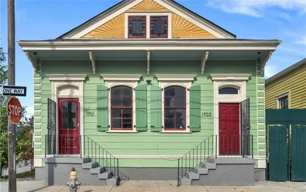 Photo of Listing #2542834