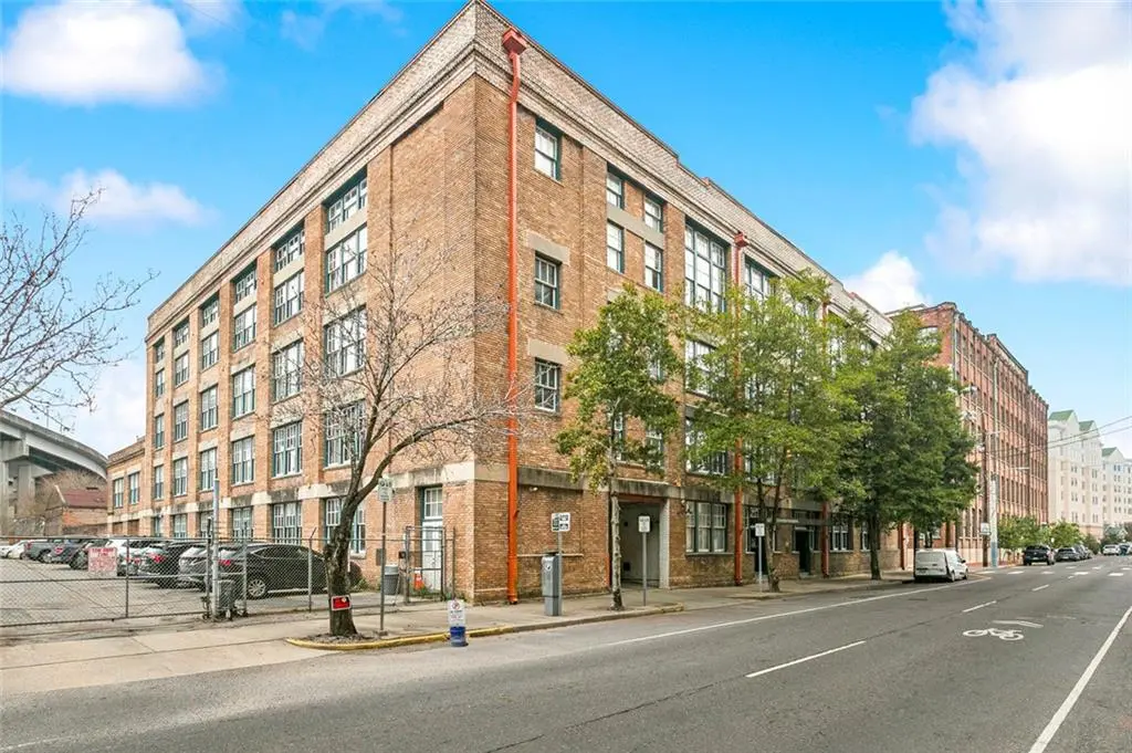 Photo of Listing #2543167