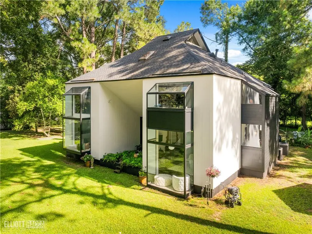 5706 Dyer Dr , Alexandria