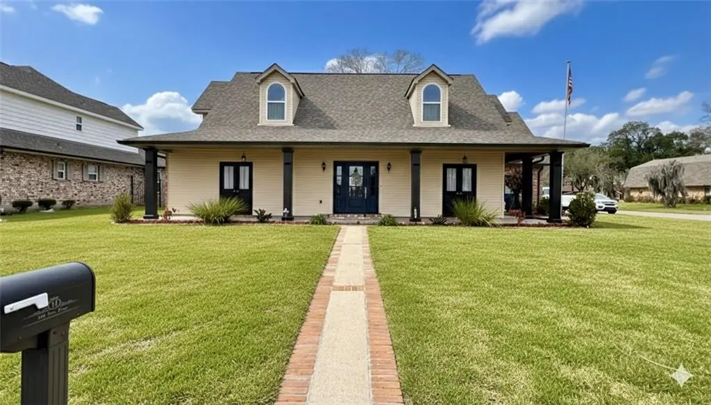 Photo of Listing #2543462