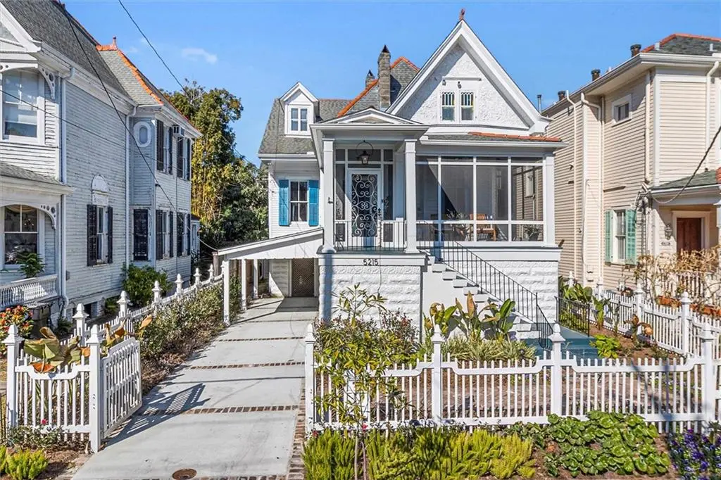 Photo of Listing #2541695