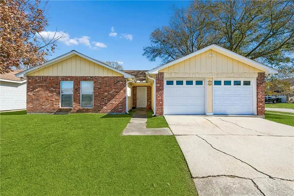 Photo of Listing #2543989