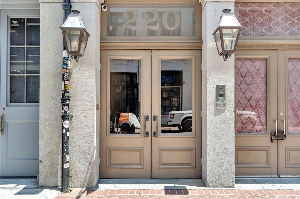 Photo of Listing #2543995