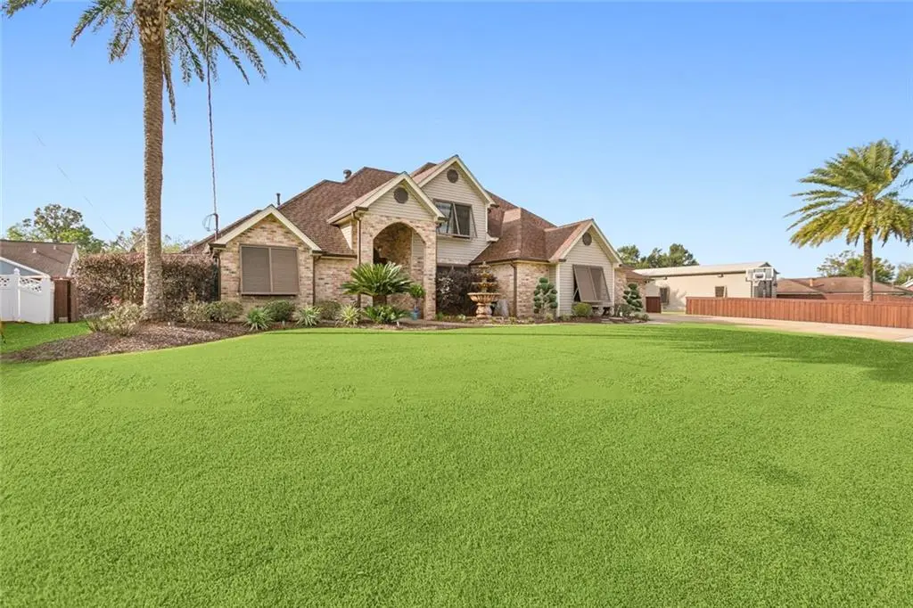 Photo of Listing #2544522