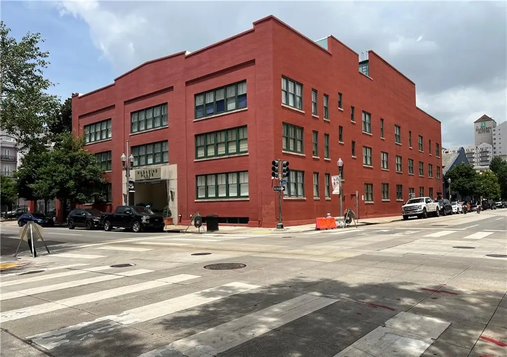 Photo of Listing #2545654