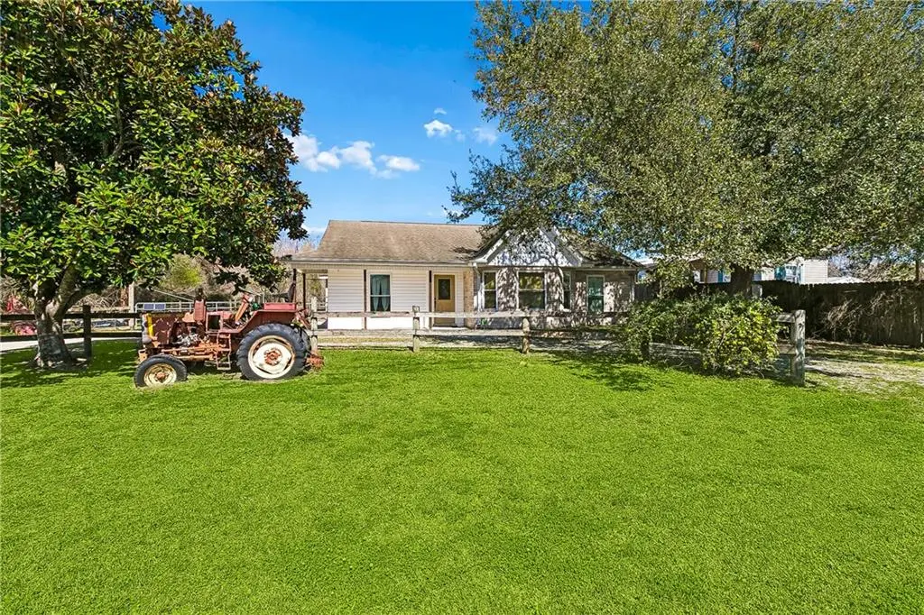 Photo of Listing #2545780