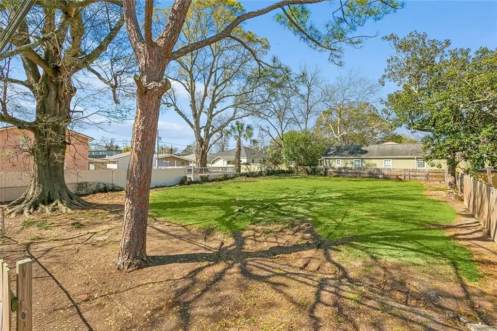 Photo of Listing #2542410