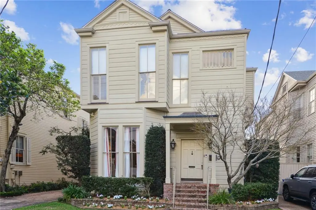 Photo of Listing #2546550