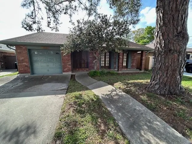 Photo of Listing #2546456