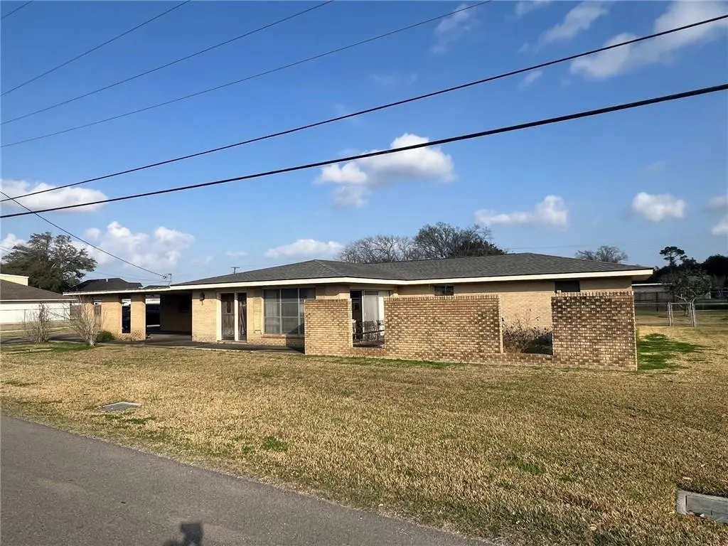 Photo of Listing #2546972