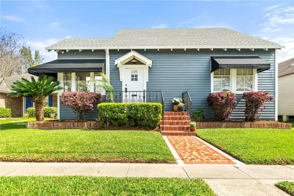 Photo of Listing #2546968