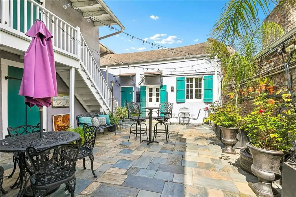 Photo of Listing #2547415