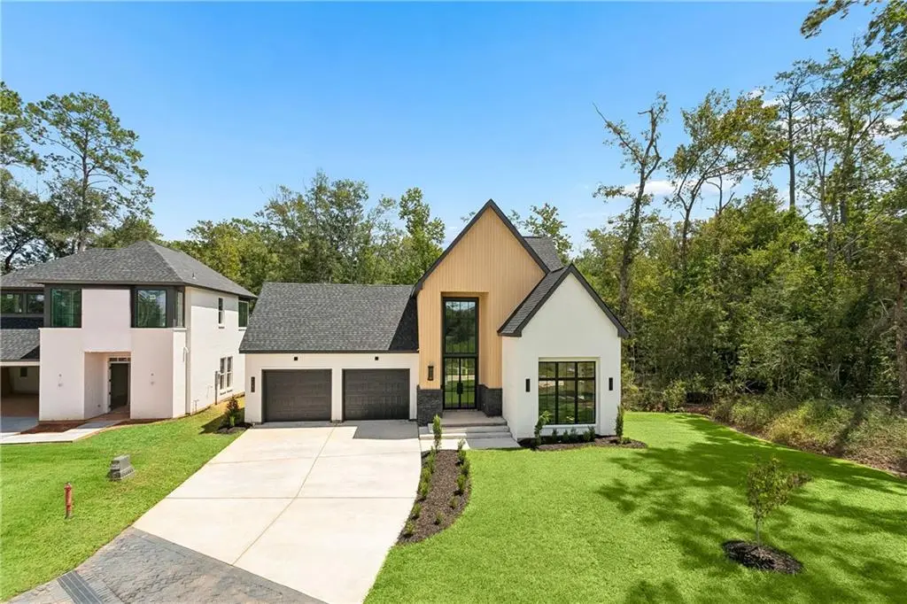 Photo of Listing #2552149