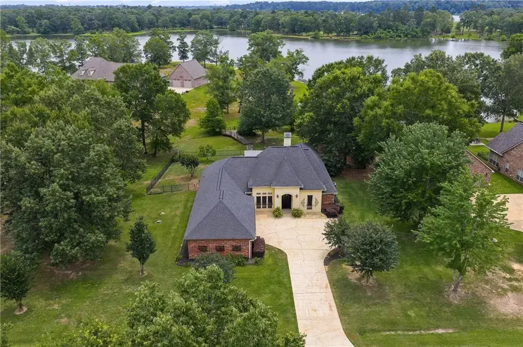 125 Fox Run Dr , Natchitoches