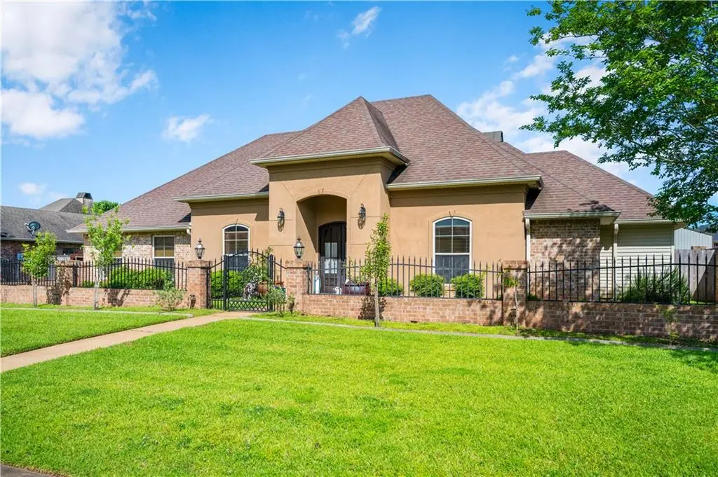 Photo of Listing #2559812