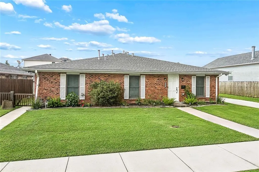 Photo of Listing #2564969