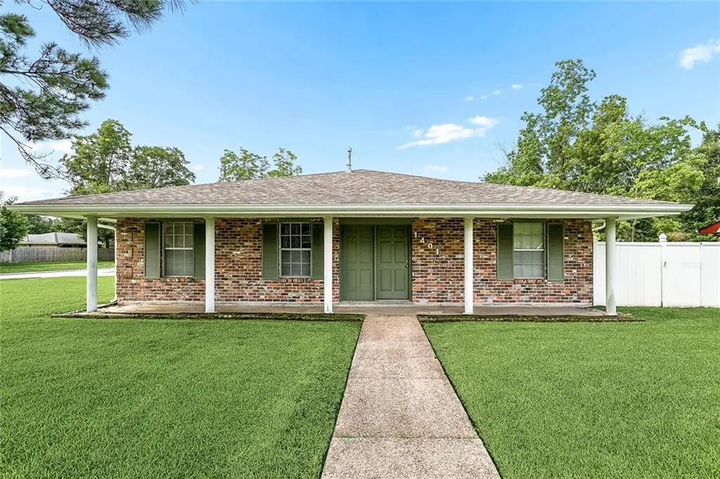 Photo of Listing #2565004