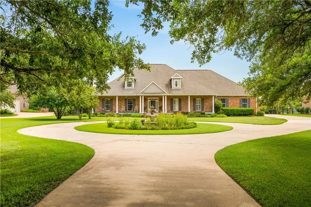 176 Starlight Pt , Natchitoches