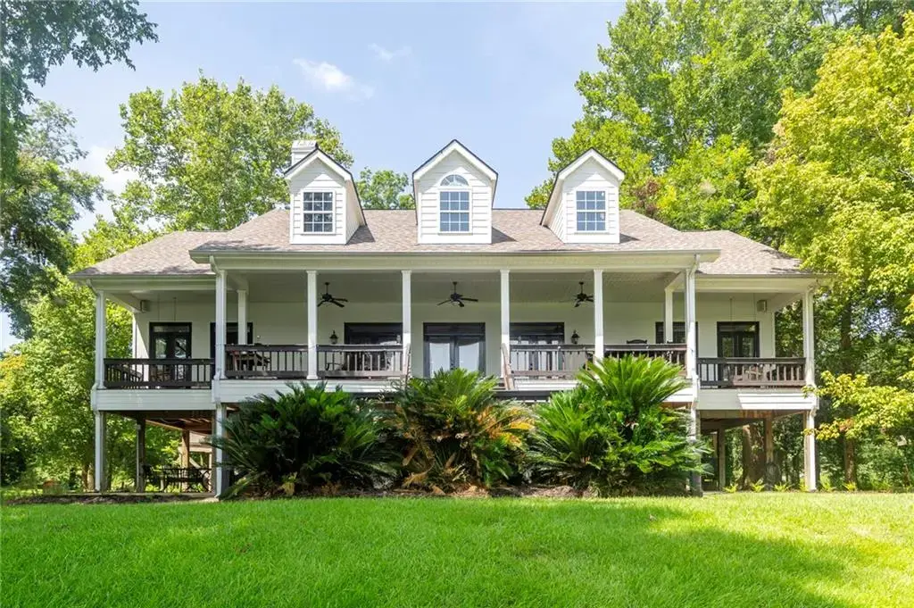 7623 Hwy 1, Alexandria