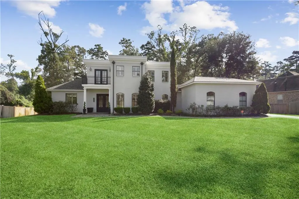 Photo of Listing #2570641