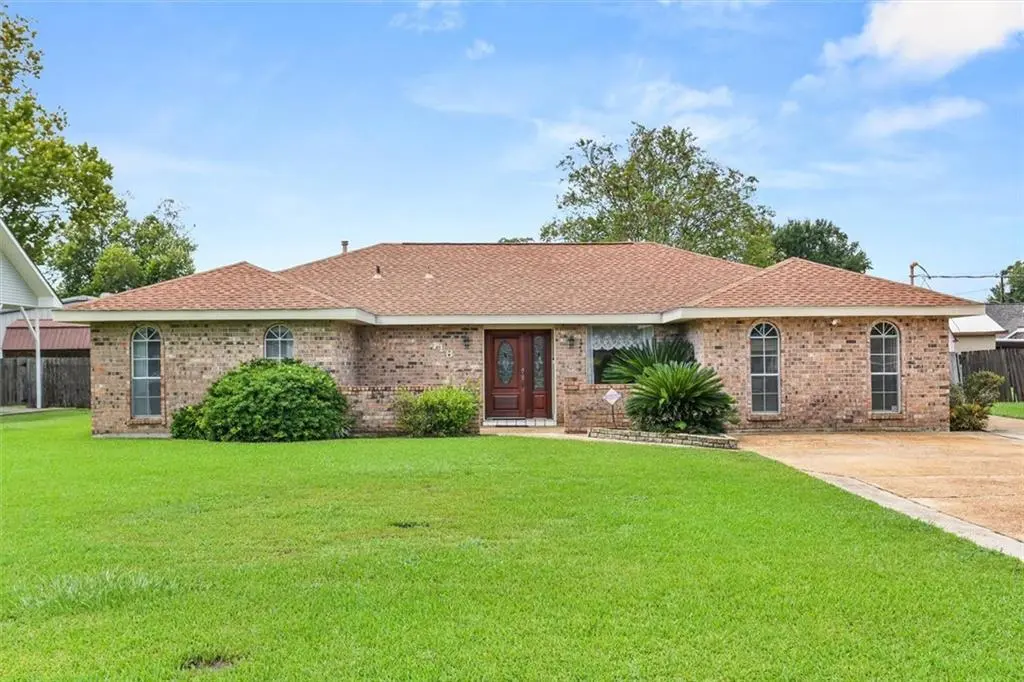 Photo of Listing #2571143