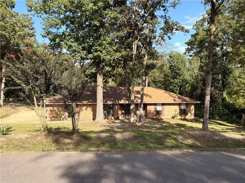 240 Milky Way Dr , Pineville