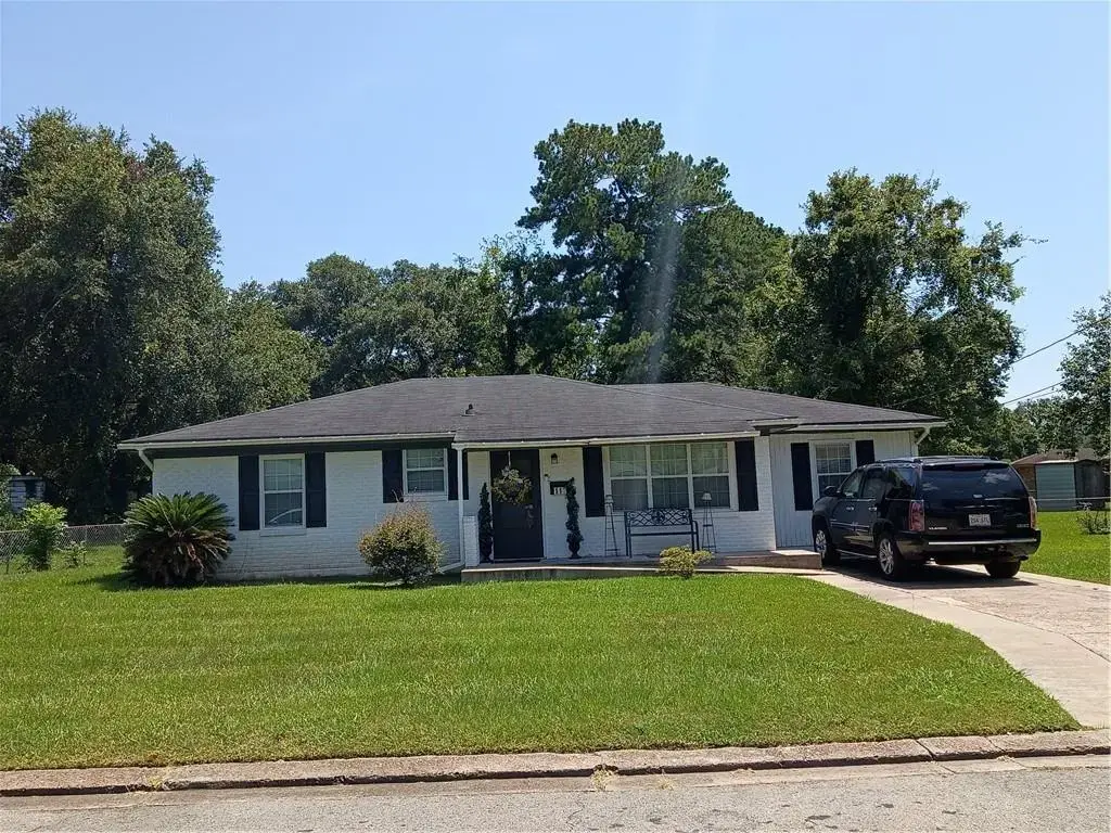 115 Longfellow Dr , Alexandria