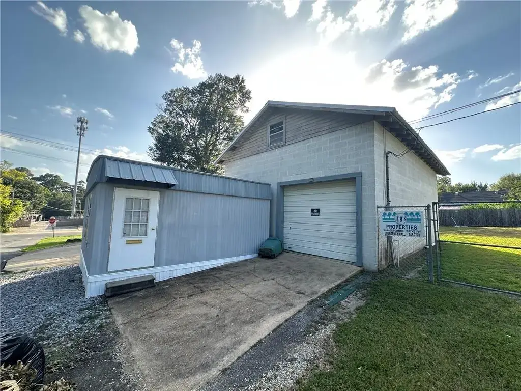 801 St Joseph St , Pineville