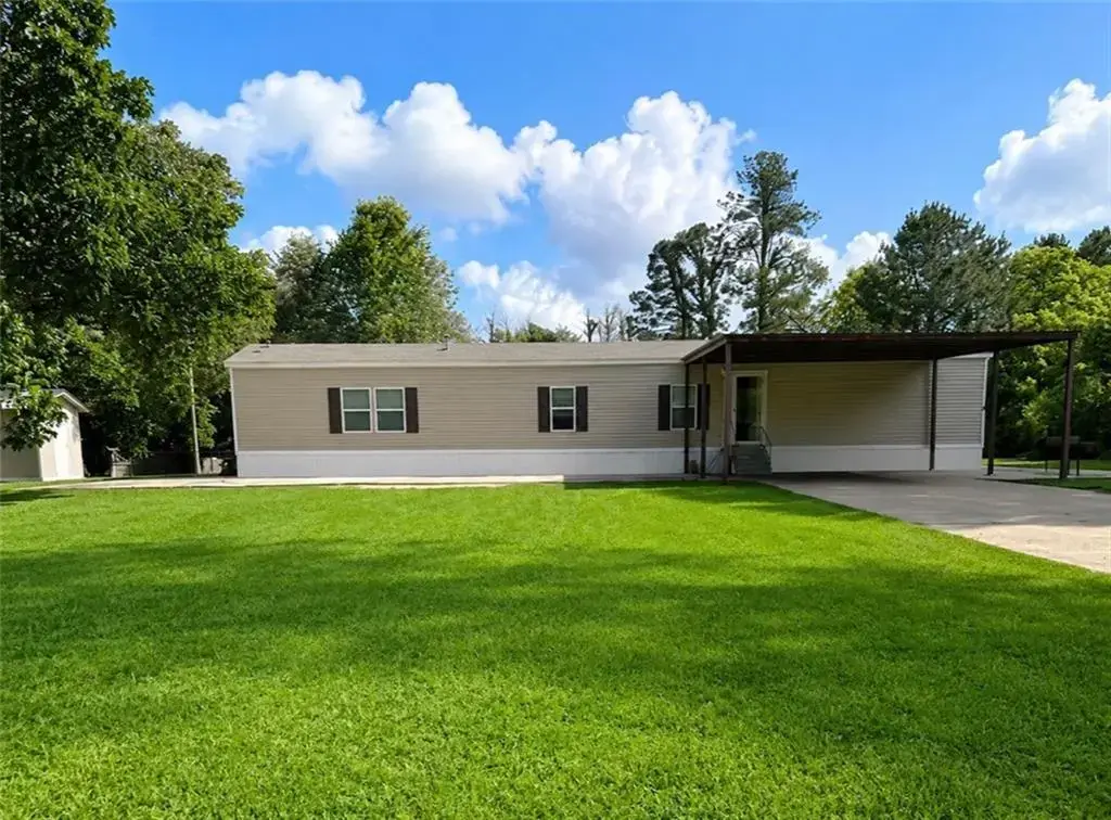 53 Beaubouef Lp , Deville