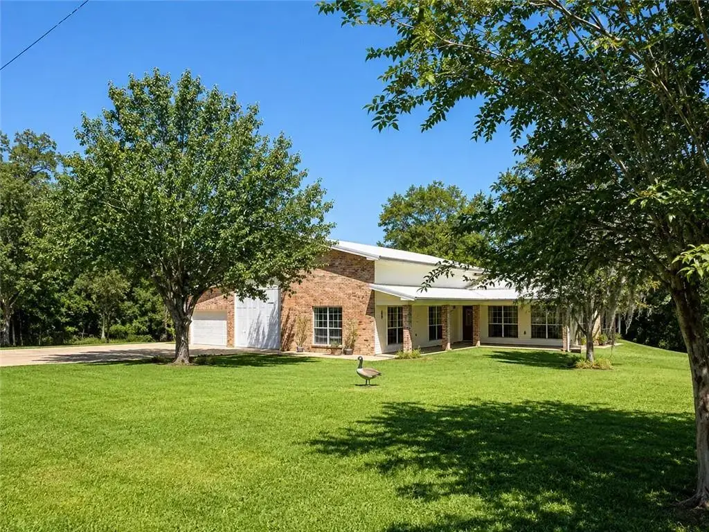 302 Pinckard Dr , Colfax